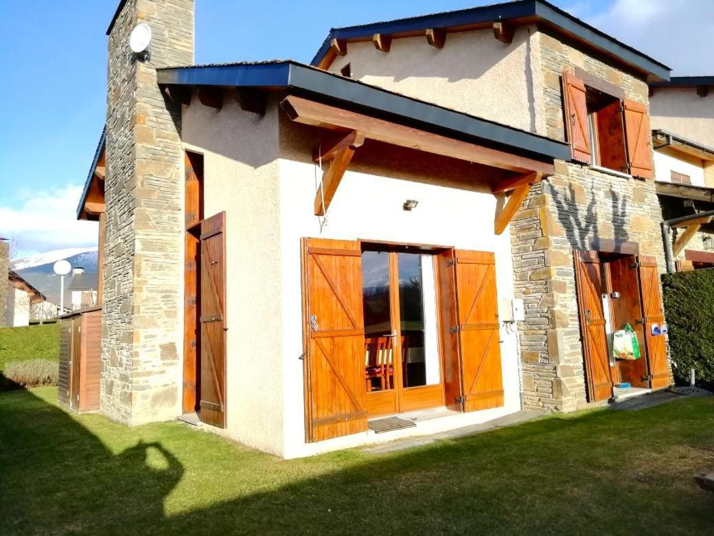 Casa Adosada Para Familias En Santa Leocadia Sainte-Léocadie Esterno foto